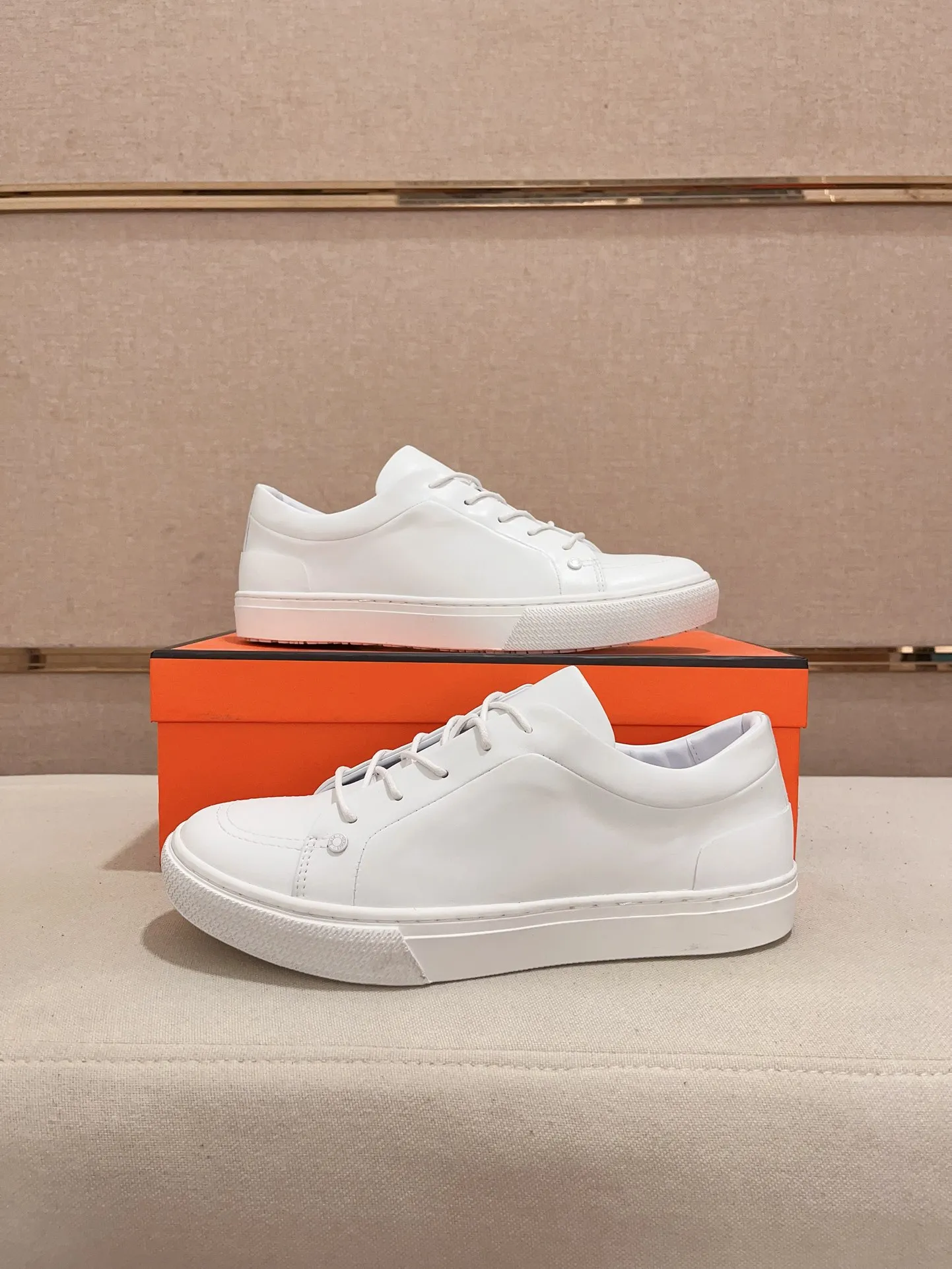 Men's clothing and shoes💰: 400💰《HERMES》【Classic Original Version】Hermès; Top 🔝 Purchasing Agency 🔍🔍Latest 🇺🇸Sold simultaneously at counters, original imported from Italy ▲▲Cow leather▲ ▲Exquisite workmanship (Italian 🇮🇹imported water-dyed 🐂cowhide lining) sole: original sole provided by the original factory, ⚠️exclusive double-layer activity·TPR·rubber·combined molded outsole; Code number: 36-44 (45/46 can be customized, non-refundable)